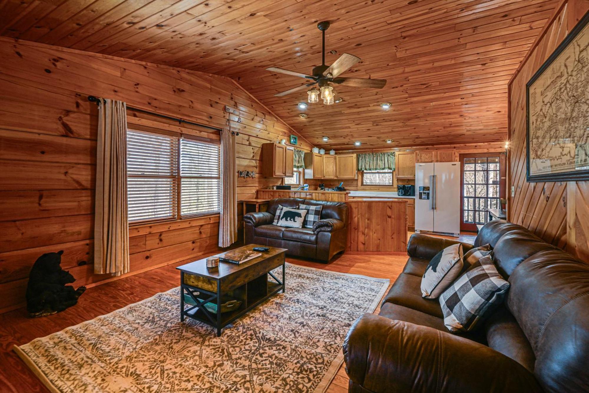 Bryson City Cabin With Hot Tub, Views And Pool Table! Kültér fotó